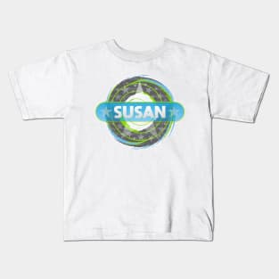 Susan Mug Kids T-Shirt